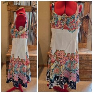 White floral sundress 14 flirty floral flare 9 West